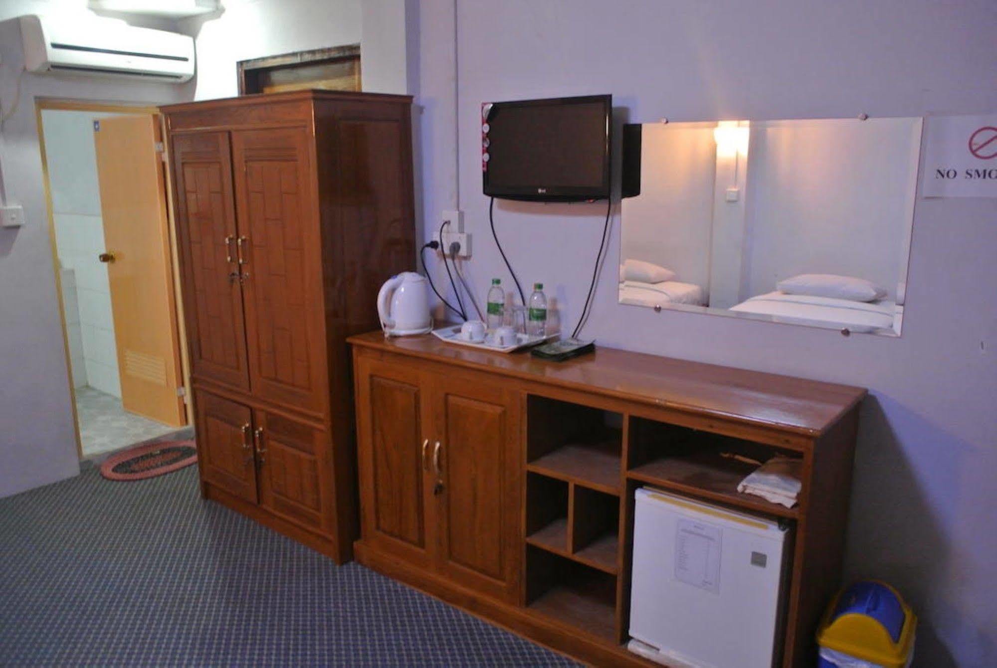 Gyogon Yaewaddy Motel المظهر الخارجي الصورة